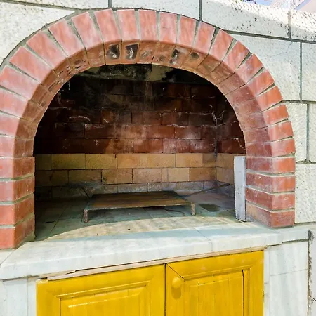 Nikola Casa de hóspedes 2*